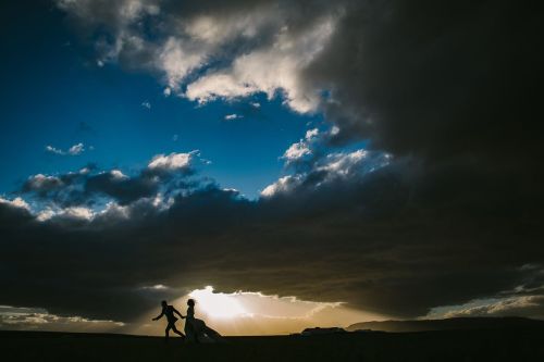 Wedding pictures with sunset