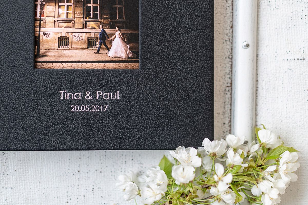 Create a Wedding Book