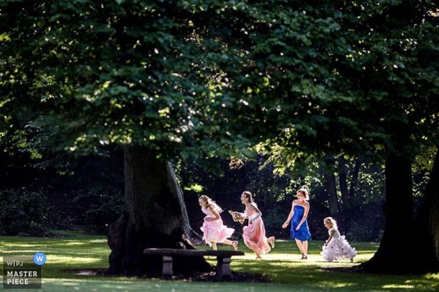 Hochzeitsfotografie Awards 33 Kinder auf Hochzeit